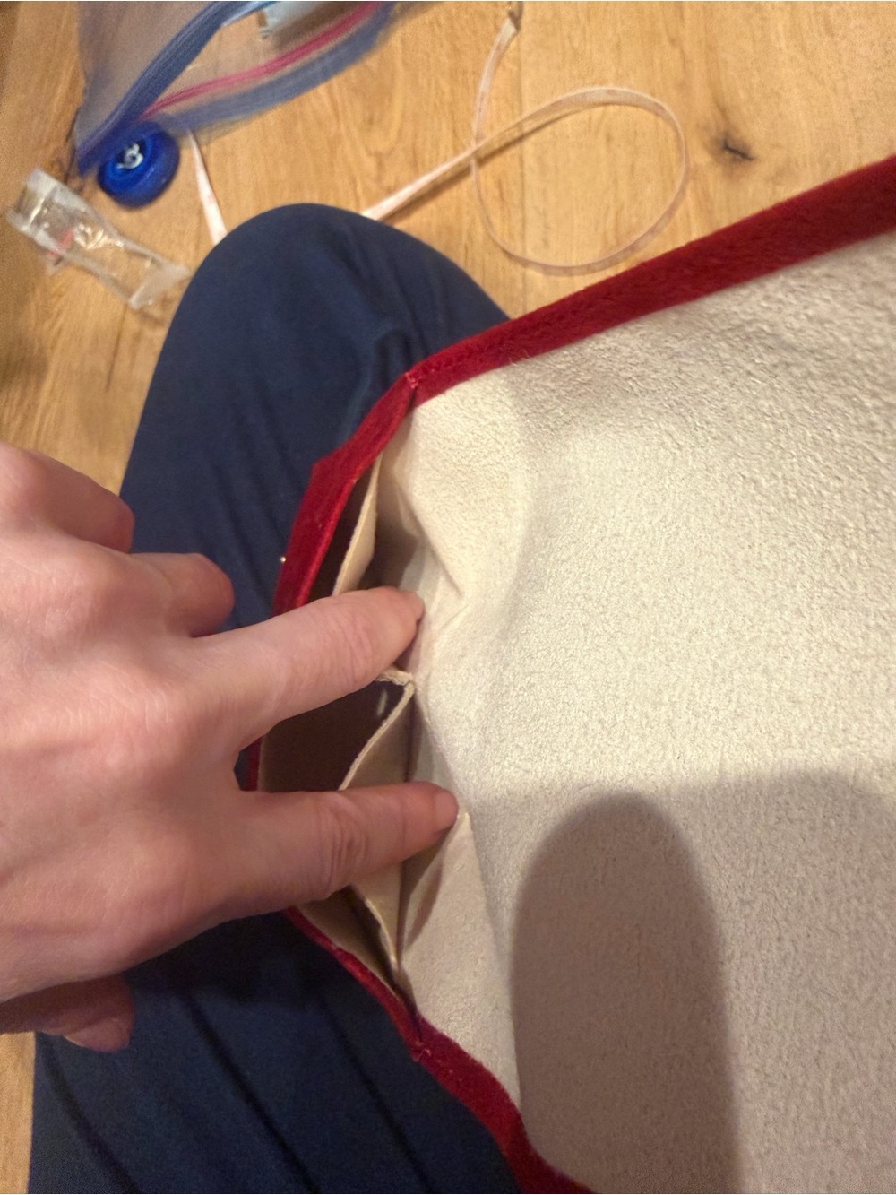 Cartier Red and Cream Leather Travel Watch Pouch - Picture 8 of 10